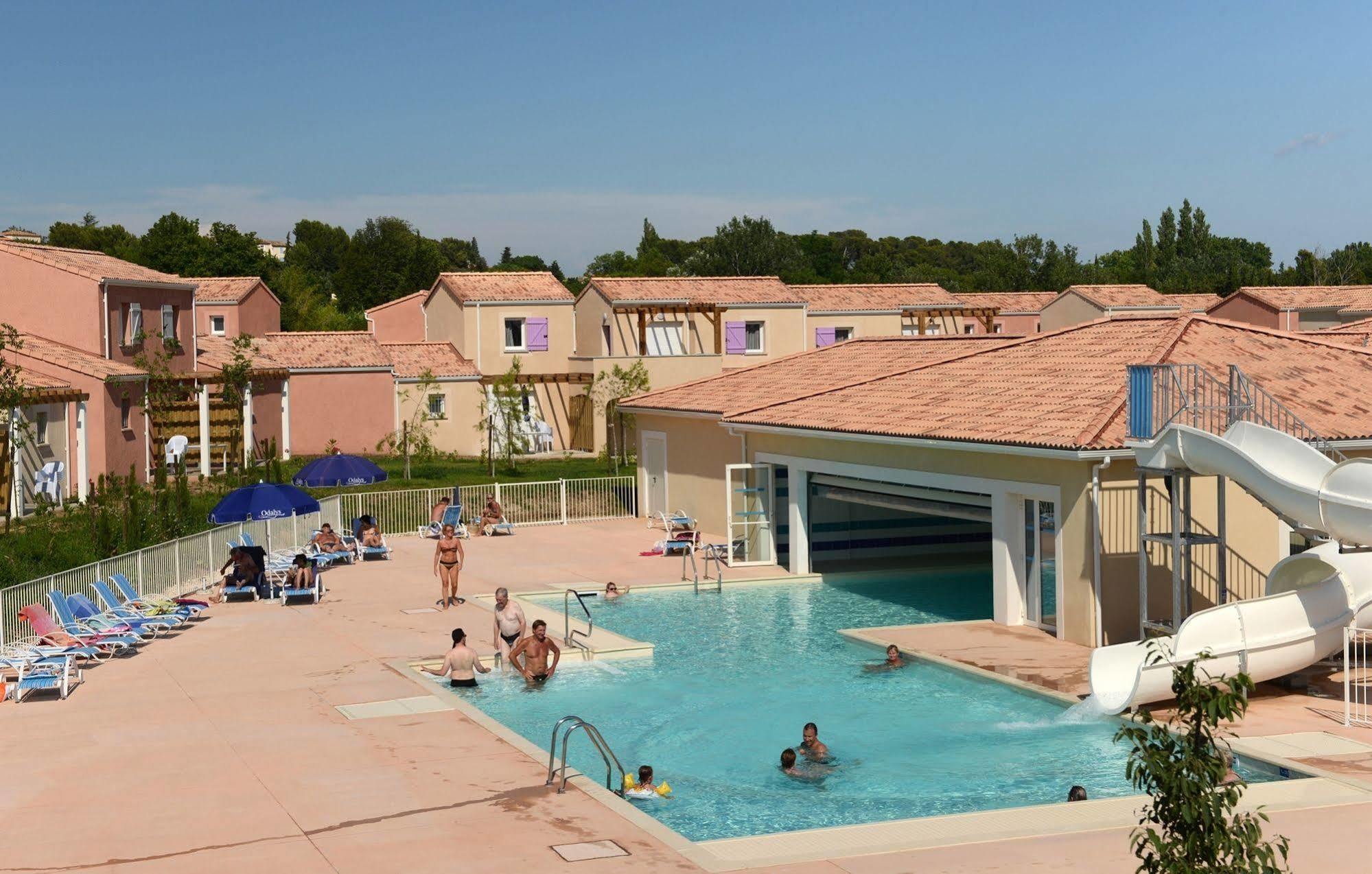 Residence Odalys Le Mas Des Alpilles Paradou Exterior foto