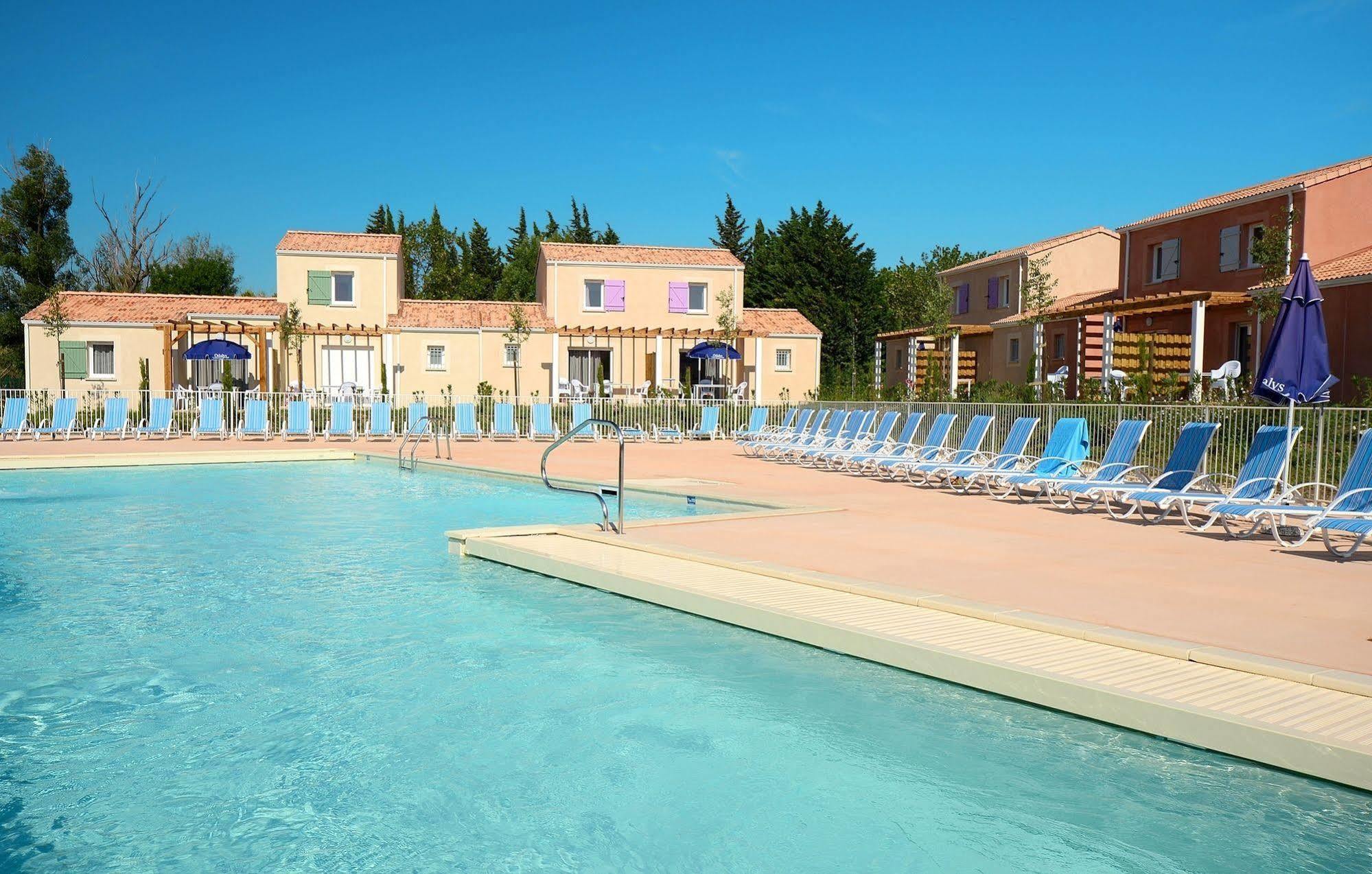 Residence Odalys Le Mas Des Alpilles Paradou Exterior foto